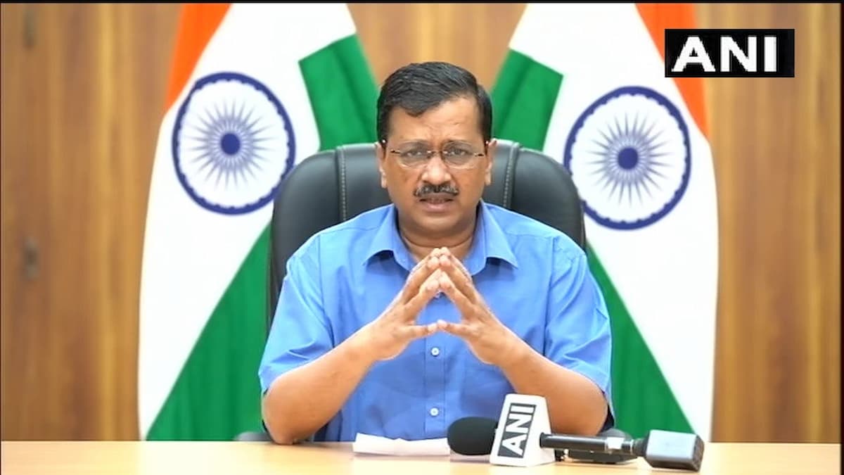 केजरीवाल सरकार रिक्शा चालकों को देगी पांच हज़ार रूपये
